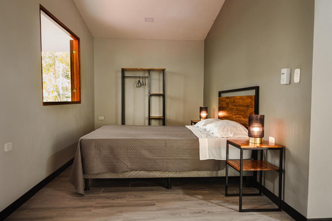 Hotel Boutique The Green Jungle House Puerto Viejo de Talamanca エクステリア 写真