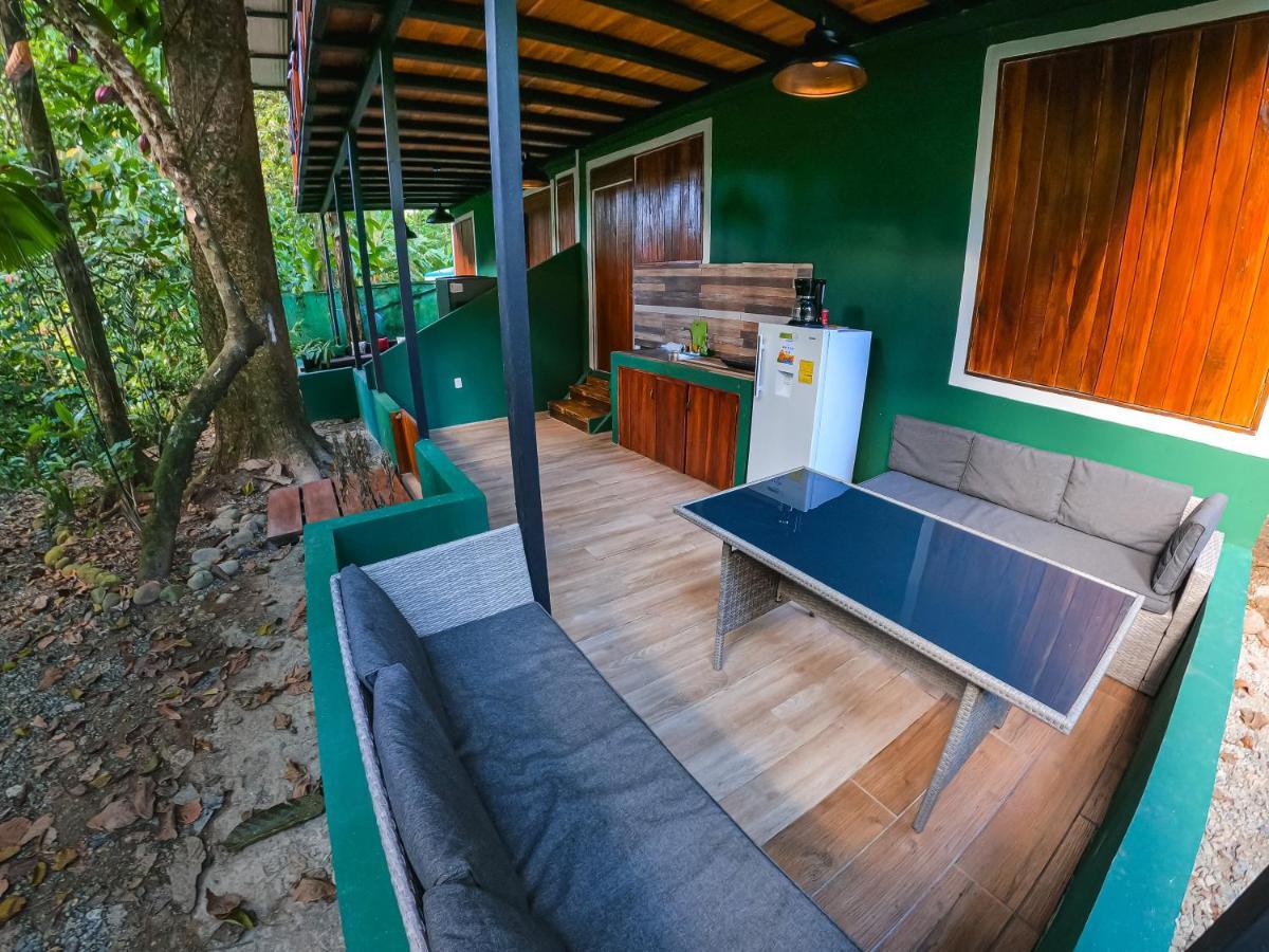 Hotel Boutique The Green Jungle House Puerto Viejo de Talamanca エクステリア 写真